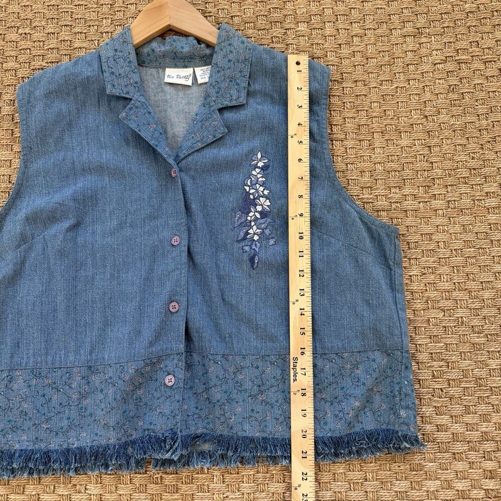 NWOT Vintage Two Twenty Denim Sleeveless Floral Fringe Button Top Women’s Sz XLG - Picture 9 of 10